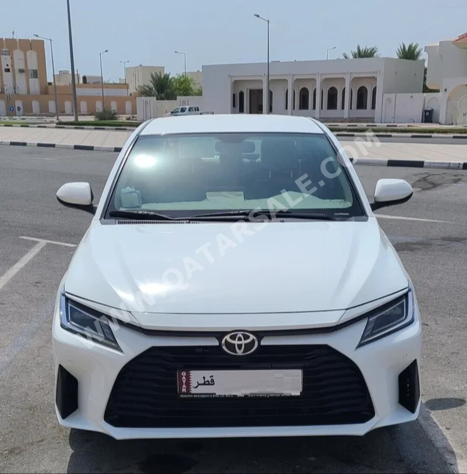 Toyota  Yaris  2024  Automatic  23,500 Km  4 Cylinder  Front Wheel Drive (FWD)  Sedan  White  With Warranty