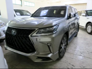 Lexus  LX  570  2018  Automatic  100,000 Km  8 Cylinder  Four Wheel Drive (4WD)  SUV  Sonic Titanium