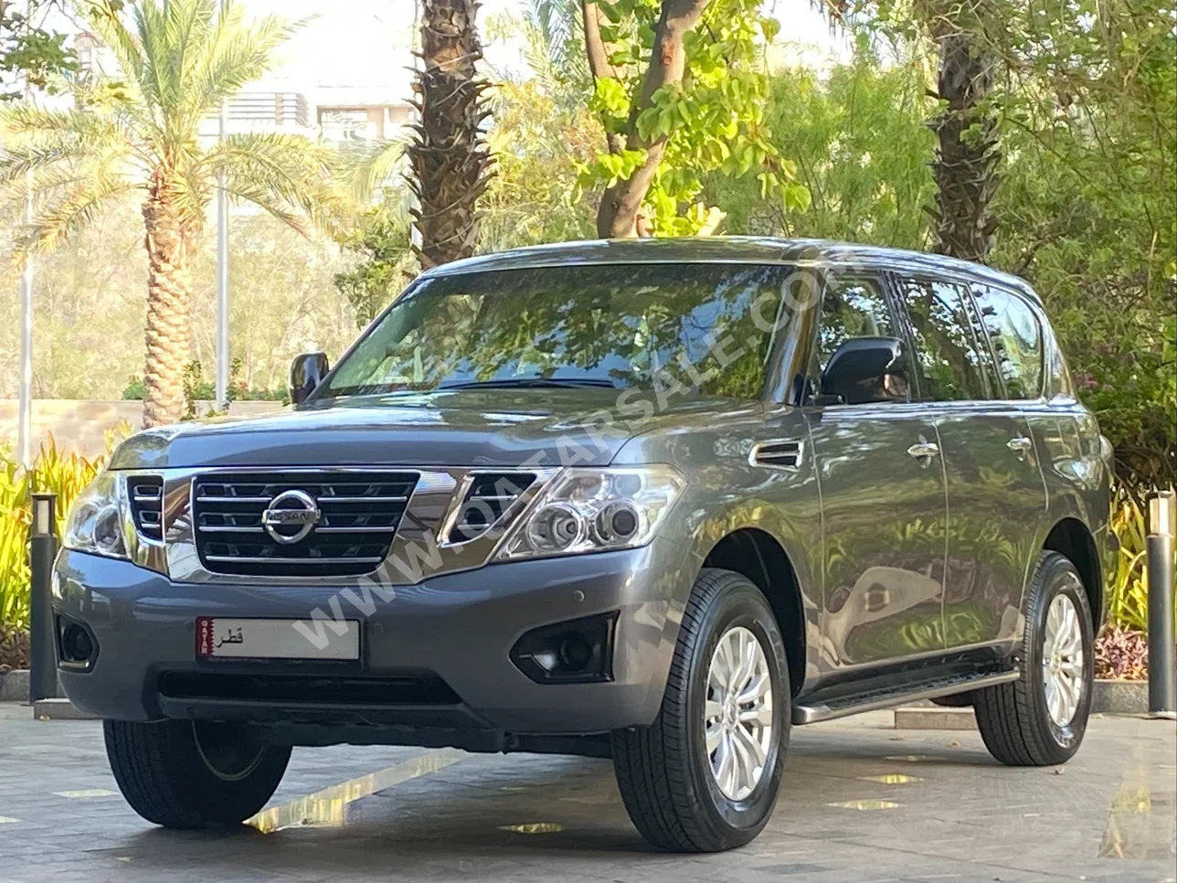 Nissan  Patrol  XE  2017  Automatic  24,000 Km  6 Cylinder  Four Wheel Drive (4WD)  SUV  Gray