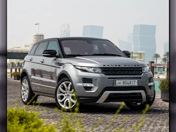 Land Rover  Evoque  Dynamic  2014  Automatic  45,000 Km  4 Cylinder  Four Wheel Drive (4WD)  SUV  Gray