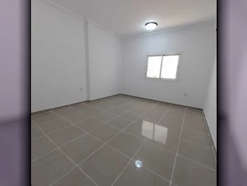 2 Bedrooms  Apartment  in Doha -  Old Airport  Not Furnished