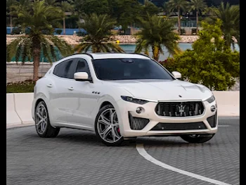 Maserati  Levante  GTS  2020  Automatic  10,000 Km  6 Cylinder  Four Wheel Drive (4WD)  SUV  White  With Warranty