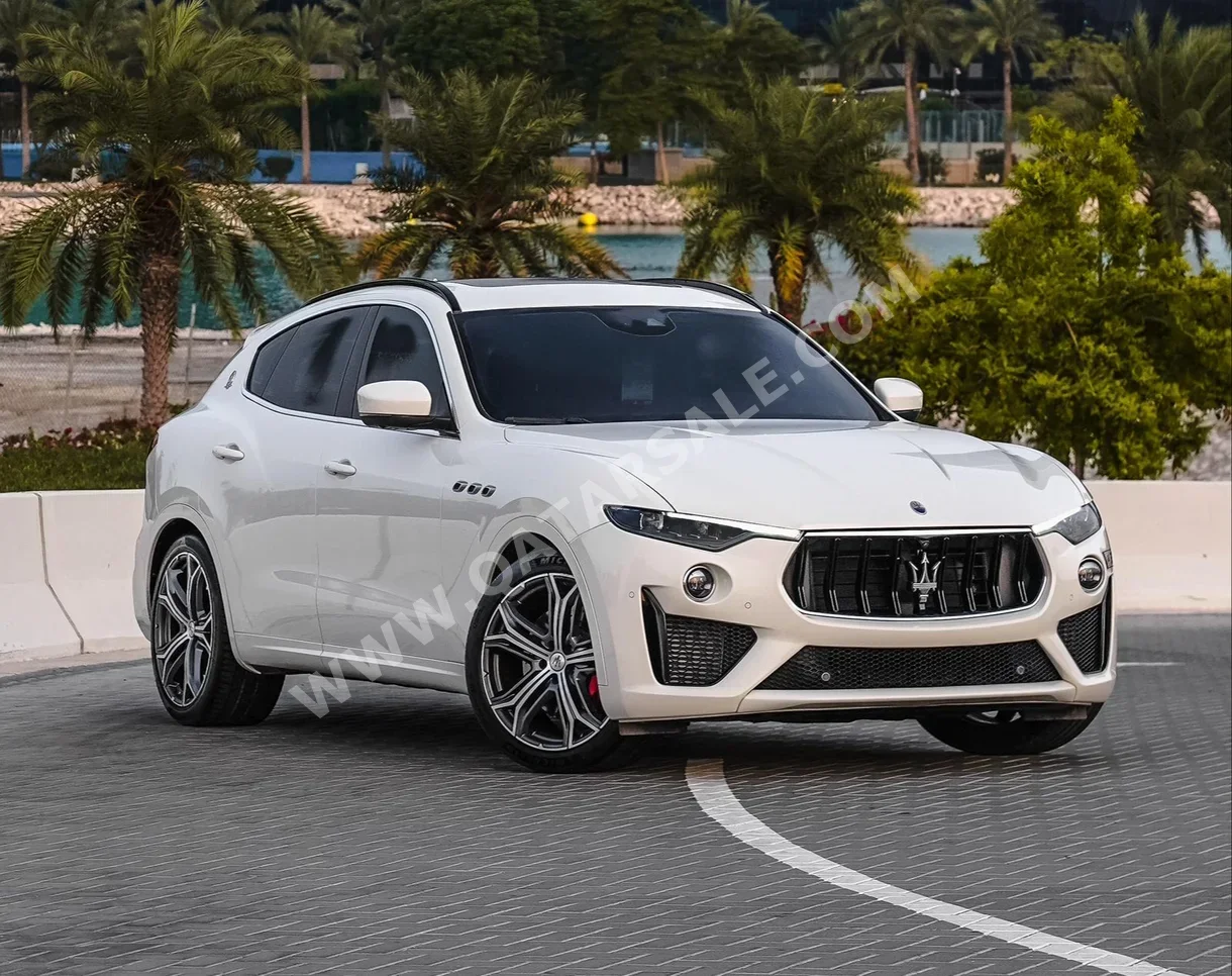 Maserati  Levante  GTS  2020  Automatic  10,000 Km  6 Cylinder  Four Wheel Drive (4WD)  SUV  White  With Warranty