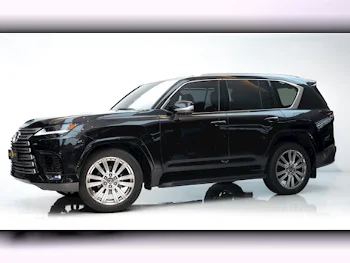 Lexus  LX  600 Luxury  2024  Automatic  18٬000 Km  6 Cylinder  Four Wheel Drive (4WD)  SUV  Black  With Warranty