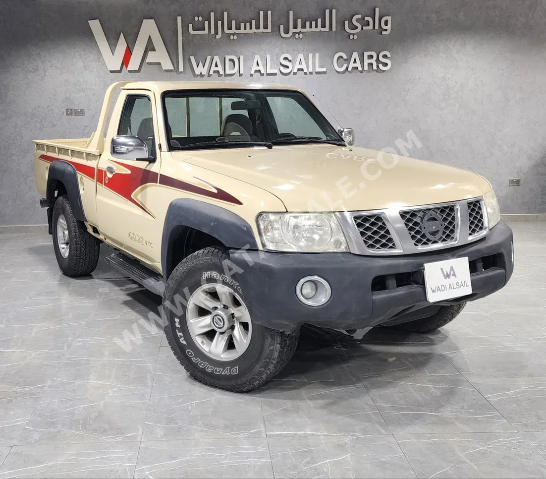 Nissan  Patrol  Safari  2016  Manual  89,000 Km  6 Cylinder  Four Wheel Drive (4WD)  Pick Up  Beige