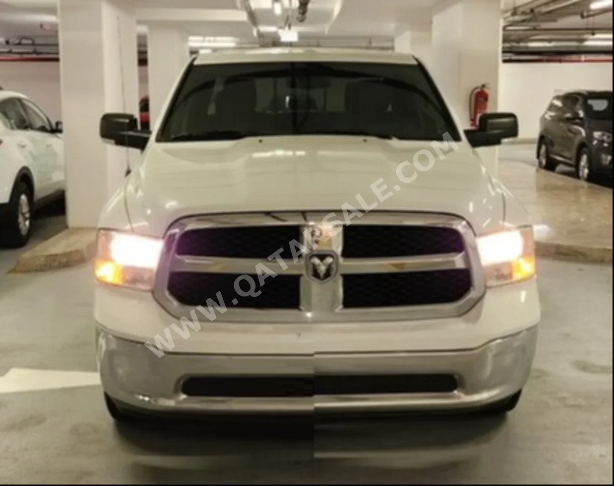 Dodge  Ram  SLT  2013  Automatic  167,000 Km  8 Cylinder  Four Wheel Drive (4WD)  Pick Up  White