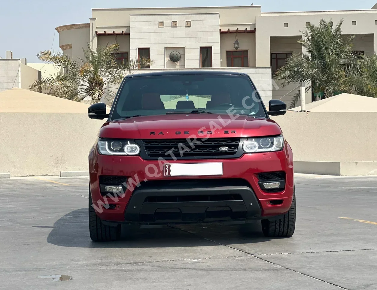 Land Rover  Range Rover  Sport  2014  Automatic  172,000 Km  8 Cylinder  Four Wheel Drive (4WD)  SUV  Red