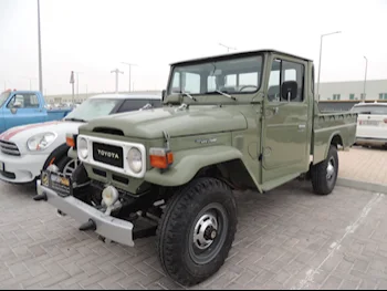 Toyota  Land Cruiser  LX  1982  Manual  23,500 Km  6 Cylinder  Four Wheel Drive (4WD)  Pick Up  Olive Green