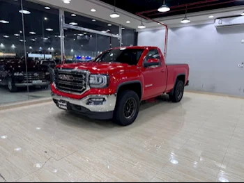 GMC  Sierra  1500  2016  Automatic  155,000 Km  8 Cylinder  Four Wheel Drive (4WD)  Pick Up  Red