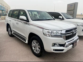 Toyota  Land Cruiser  GXR  2019  Automatic  210,000 Km  6 Cylinder  Four Wheel Drive (4WD)  SUV  White