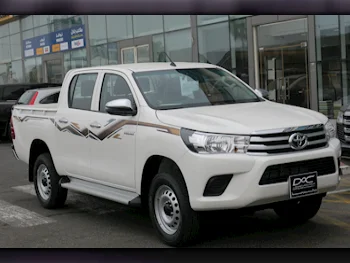 Toyota  Hilux  2024  Automatic  0 Km  4 Cylinder  Four Wheel Drive (4WD)  Pick Up  White  With Warranty