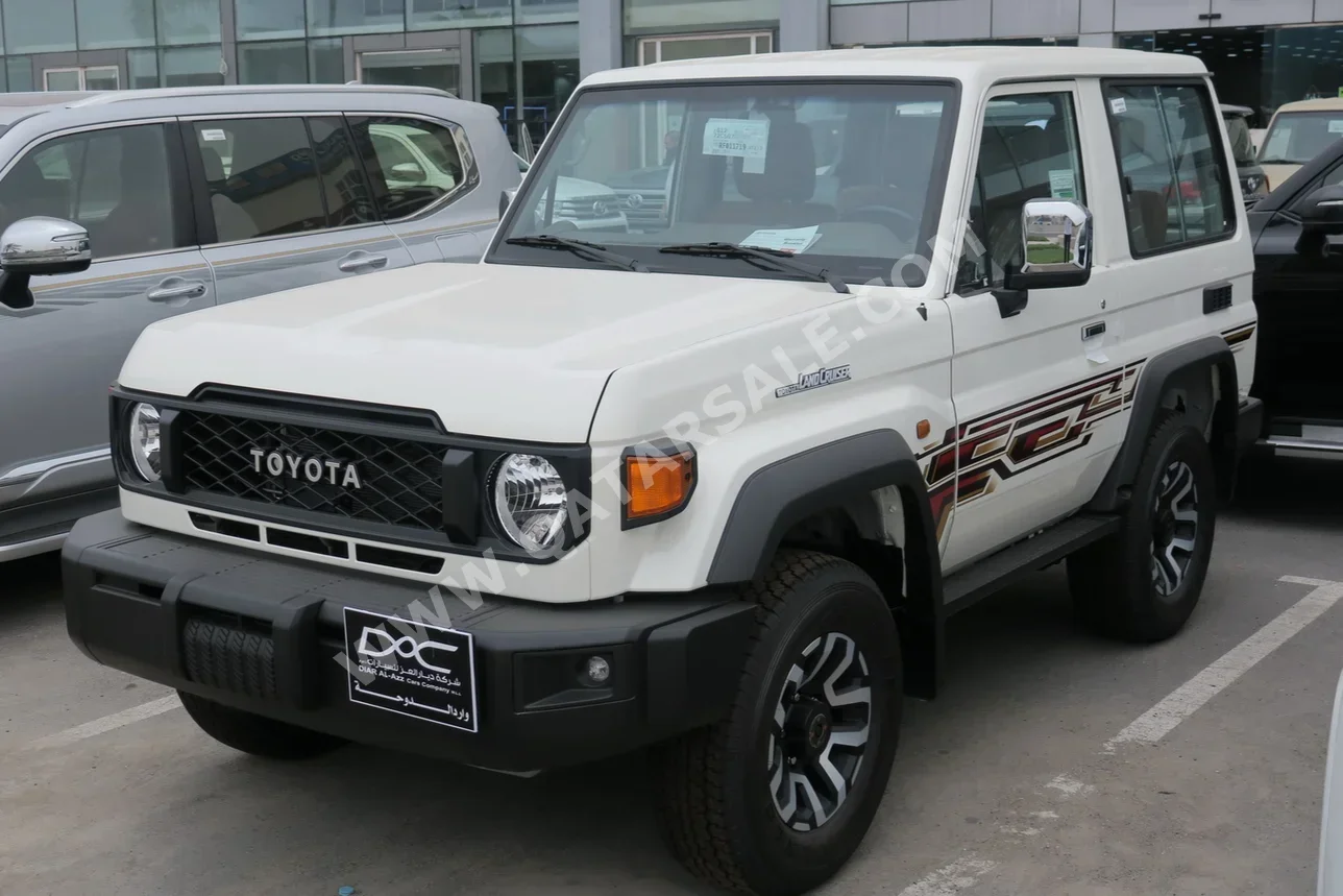 Toyota  Land Cruiser  Hard Top  2024  Manual  0 Km  6 Cylinder  Four Wheel Drive (4WD)  SUV  White  With Warranty