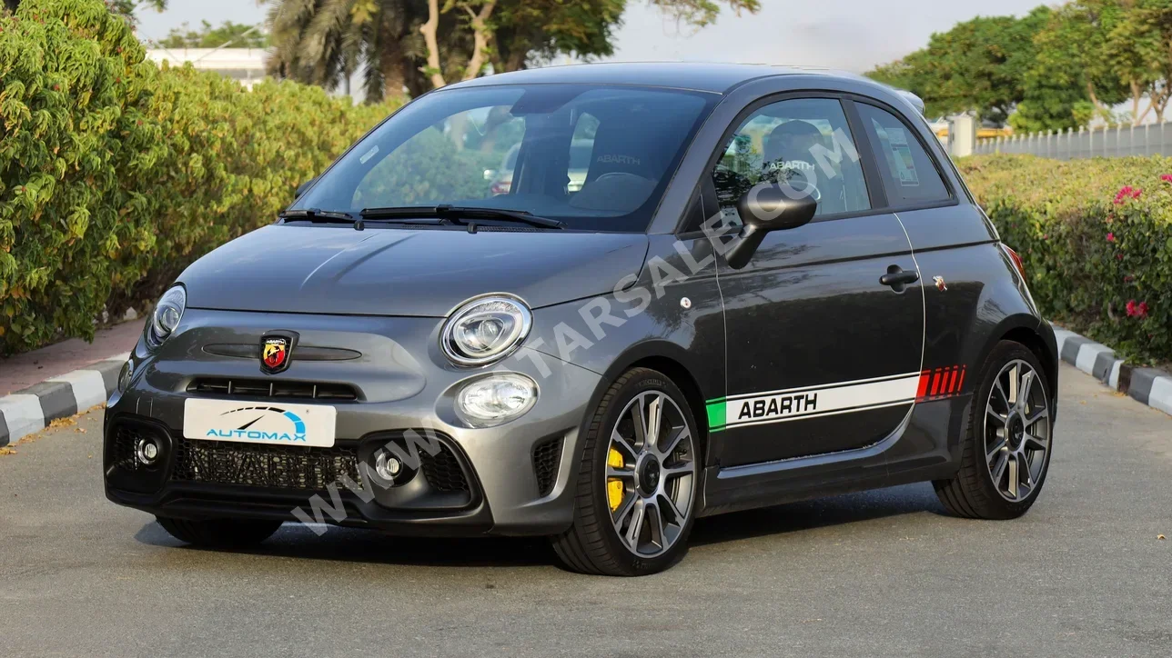 Fiat  695  Abarth  2024  Automatic  0 Km  4 Cylinder  Front Wheel Drive (FWD)  Hatchback  Gray  With Warranty