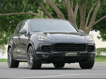 Porsche  Cayenne  S  2016  Automatic  127,000 Km  6 Cylinder  Four Wheel Drive (4WD)  SUV  Black