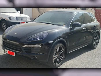 Porsche  Cayenne  S  2013  Automatic  134,000 Km  8 Cylinder  Four Wheel Drive (4WD)  SUV  Black
