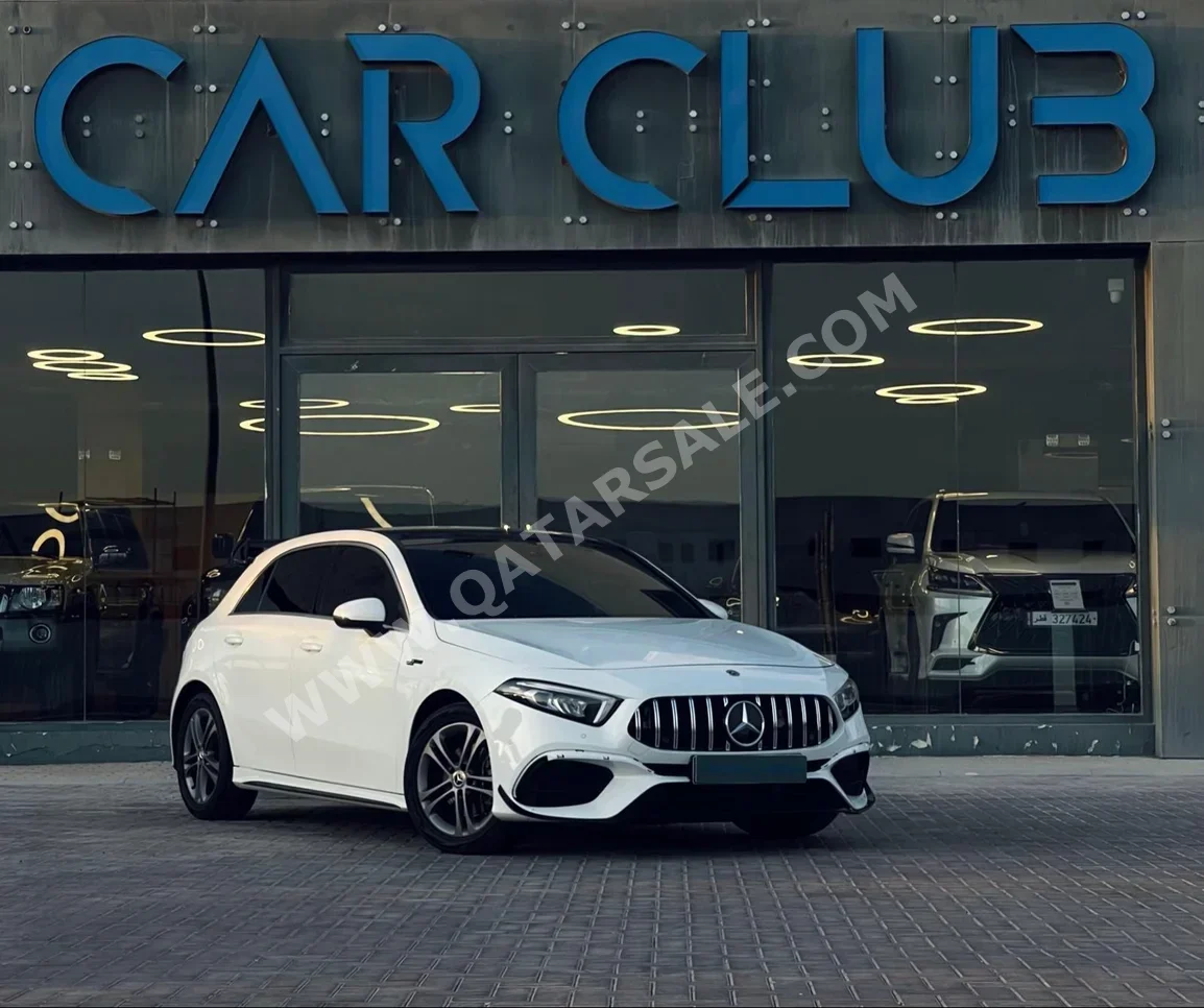 Mercedes-Benz  A-Class  200  2018  Automatic  27٬000 Km  4 Cylinder  Four Wheel Drive (4WD)  Hatchback  White