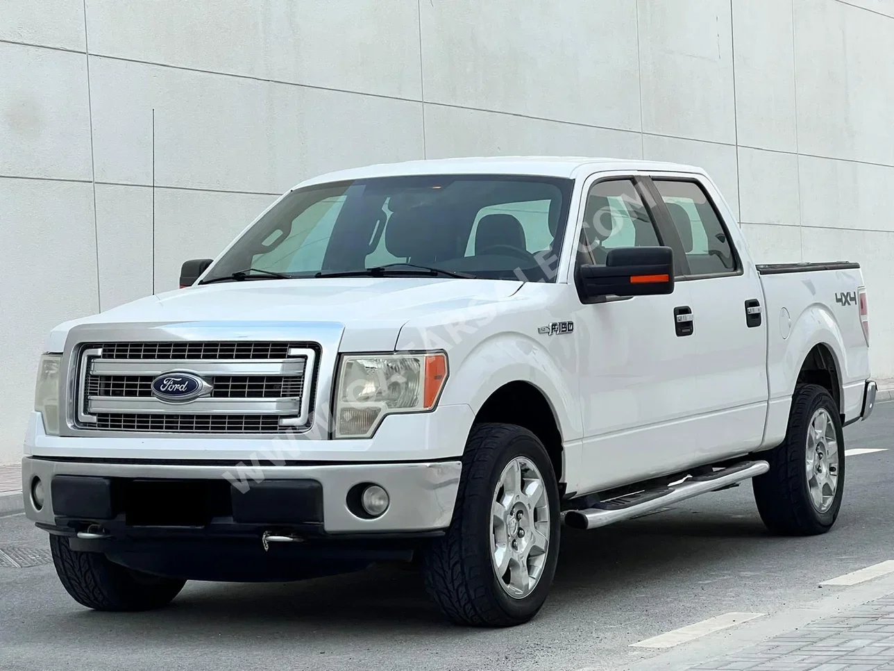 Ford  F  150  2013  Automatic  149,000 Km  8 Cylinder  Four Wheel Drive (4WD)  Pick Up  White