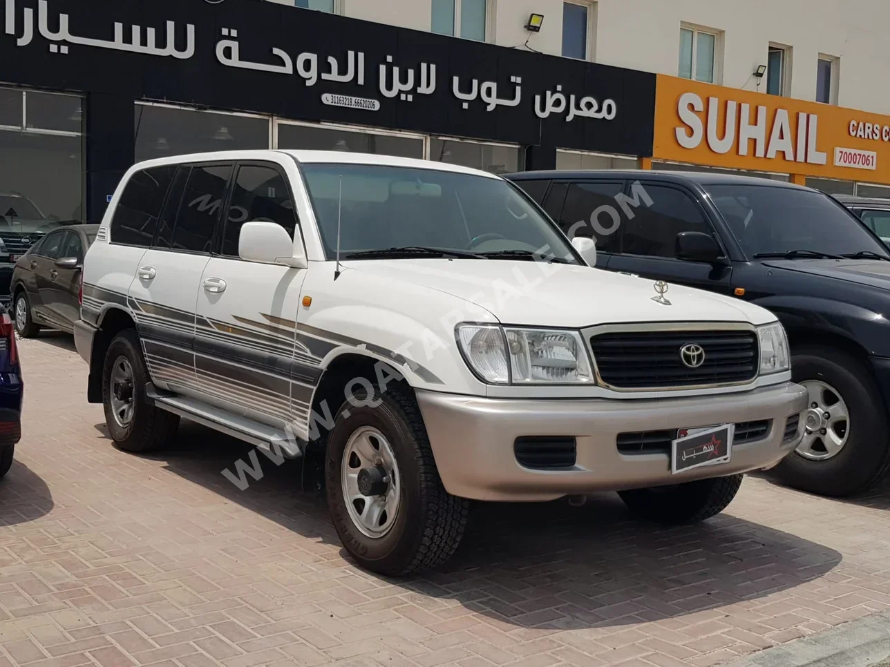 Toyota  Land Cruiser  GXR  2002  Automatic  112,000 Km  6 Cylinder  Four Wheel Drive (4WD)  SUV  White