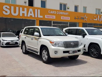 Toyota  Land Cruiser  VXR  2015  Automatic  337,000 Km  8 Cylinder  Four Wheel Drive (4WD)  SUV  White