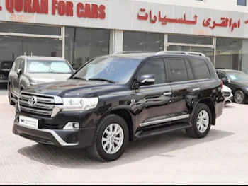 Toyota  Land Cruiser  VXR  2018  Automatic  180,000 Km  8 Cylinder  Four Wheel Drive (4WD)  SUV  Black