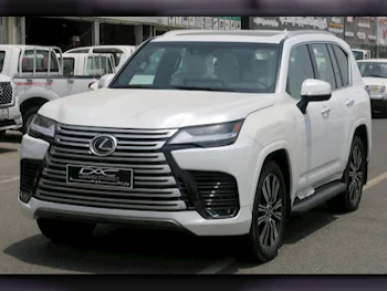 Lexus  LX  600 Luxury  2024  Automatic  6,000 Km  6 Cylinder  Four Wheel Drive (4WD)  SUV  White  With Warranty