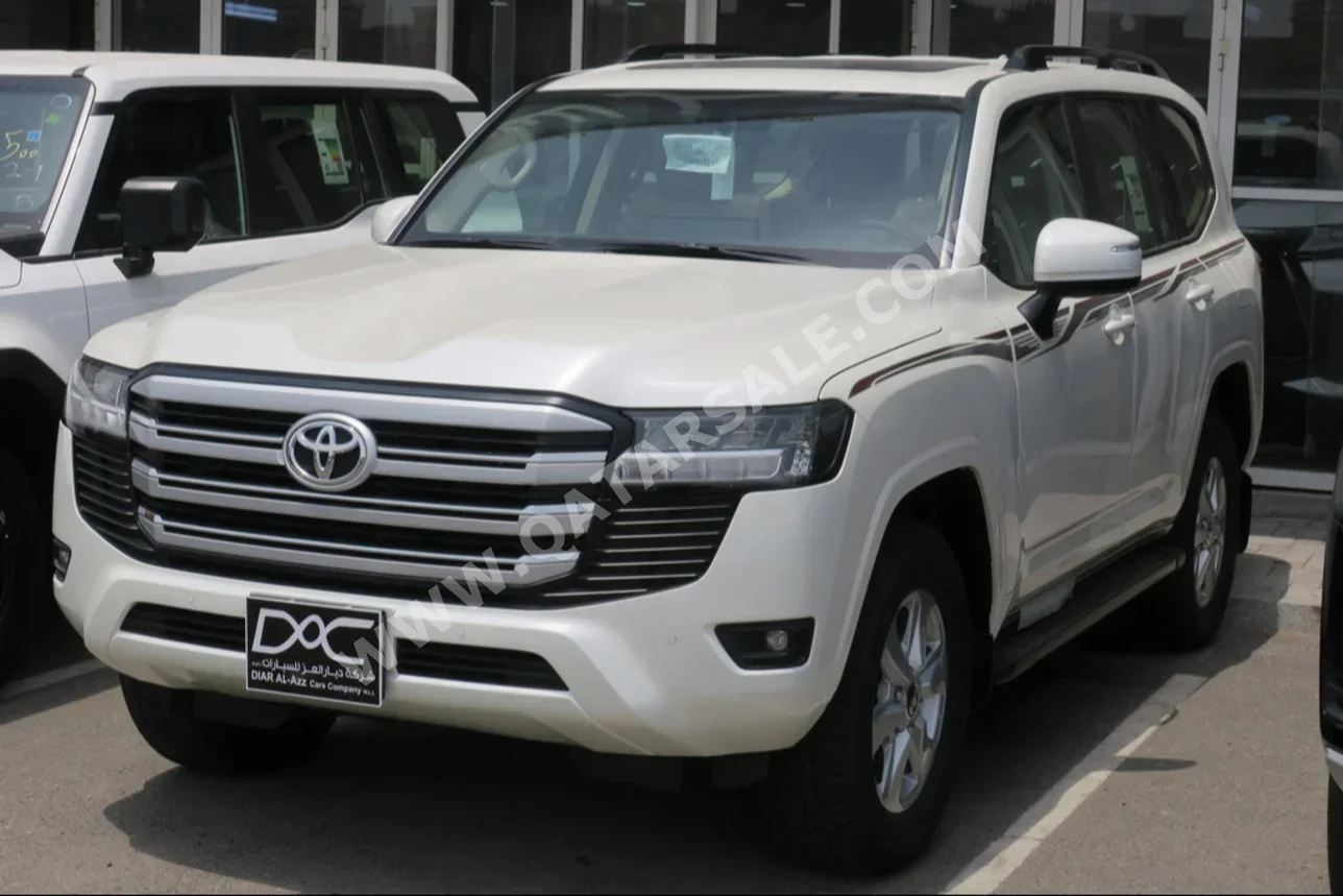 Toyota  Land Cruiser  GXR  2024  Automatic  0 Km  6 Cylinder  Four Wheel Drive (4WD)  SUV  White  With Warranty