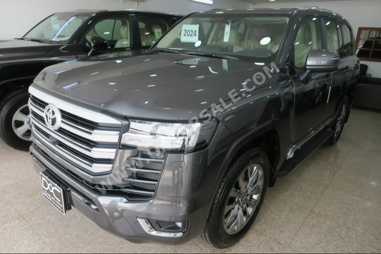 Toyota  Land Cruiser  GXR Twin Turbo  2024  Automatic  0 Km  6 Cylinder  Four Wheel Drive (4WD)  SUV  Gray  With Warranty