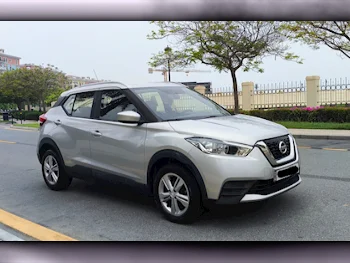 Nissan  Kicks  2020  Automatic  23,000 Km  4 Cylinder  Front Wheel Drive (FWD)  SUV  Silver