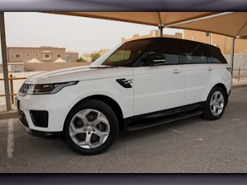 Land Rover  Range Rover  HSE  2018  Automatic  98,000 Km  6 Cylinder  Four Wheel Drive (4WD)  SUV  White