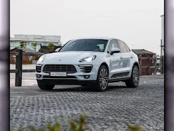 Porsche  Macan  S  2015  Automatic  40,000 Km  6 Cylinder  Four Wheel Drive (4WD)  SUV  White