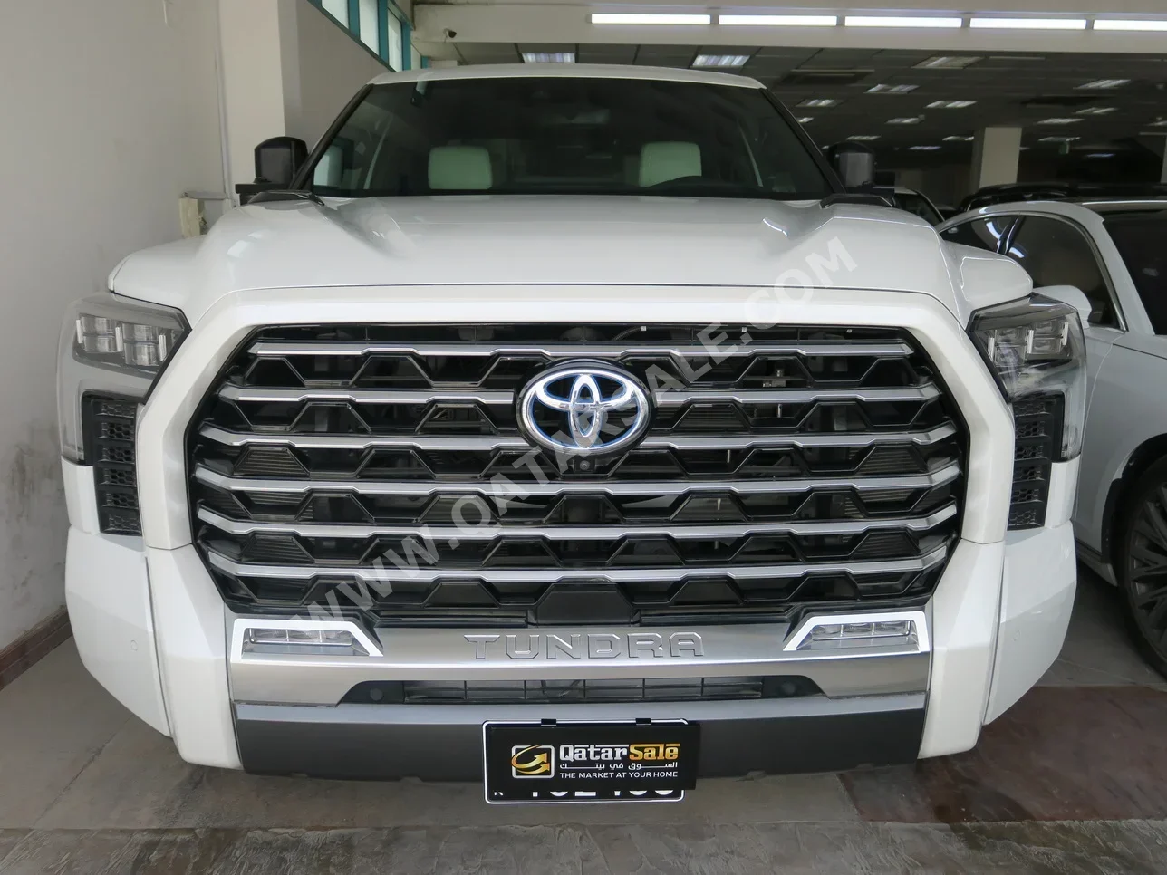 Toyota  Tundra  2023  Automatic  0 Km  6 Cylinder  Four Wheel Drive (4WD)  Pick Up  White