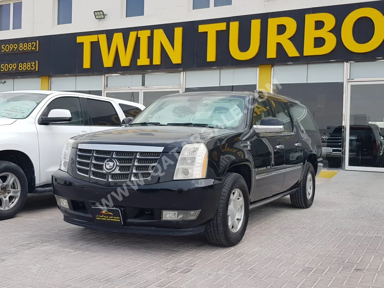 Cadillac  Escalade  2008  Automatic  150,000 Km  8 Cylinder  Four Wheel Drive (4WD)  SUV  Black