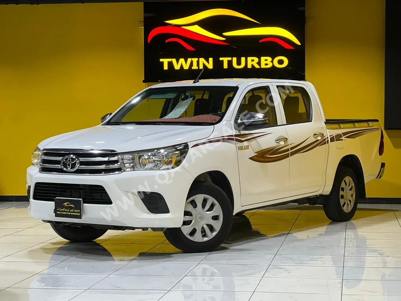 Toyota  Hilux  2018  Manual  278,000 Km  4 Cylinder  Front Wheel Drive (FWD)  Pick Up  White