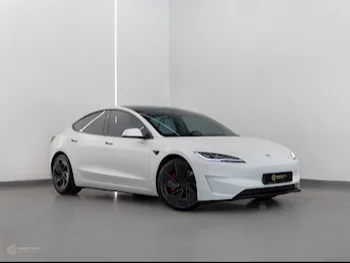 Tesla  Model 3  Performance  2024  Automatic  1,460 Km  0 Cylinder  All Wheel Drive (AWD)   White  With Warranty