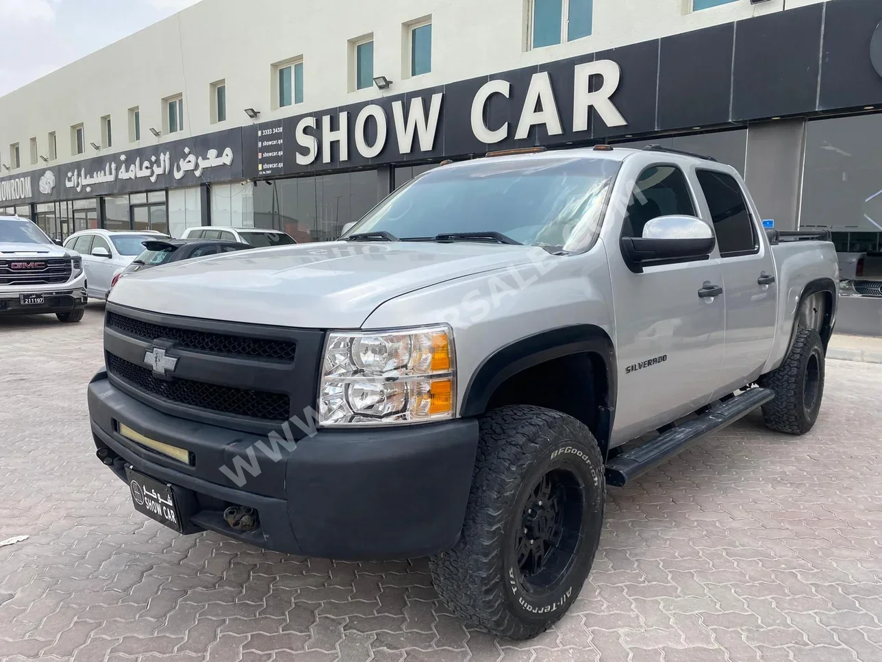 Chevrolet  Silverado  2011  Automatic  250,000 Km  8 Cylinder  Four Wheel Drive (4WD)  Pick Up  Silver