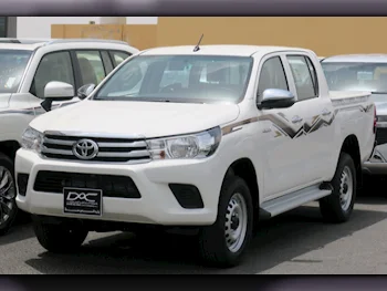 Toyota  Hilux  2024  Automatic  0 Km  4 Cylinder  Four Wheel Drive (4WD)  Pick Up  White  With Warranty