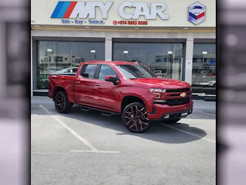 Chevrolet  Silverado  LT  2021  Automatic  70٬000 Km  8 Cylinder  Four Wheel Drive (4WD)  Pick Up  Maroon