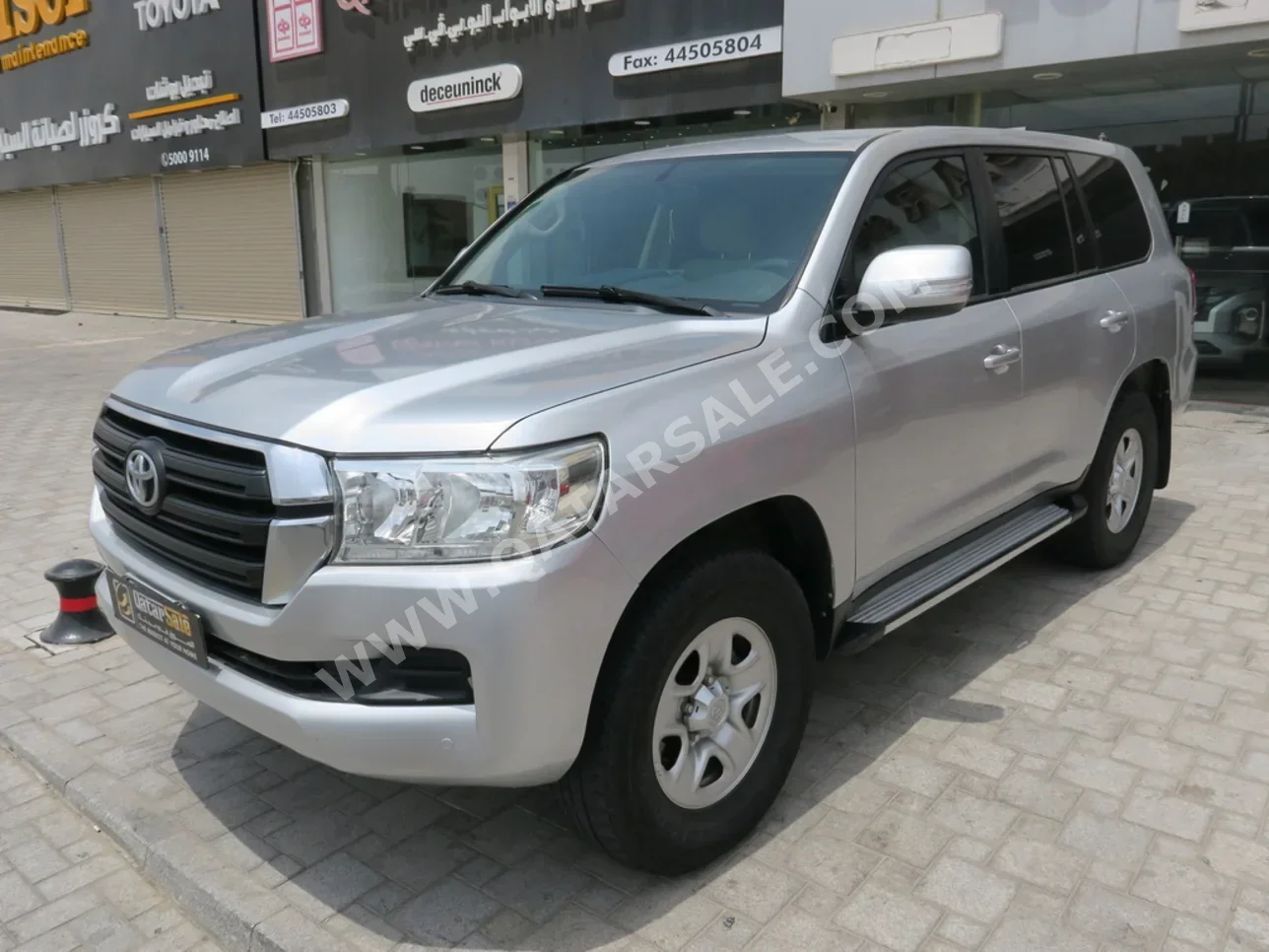 Toyota  Land Cruiser  GX  2016  Automatic  360,000 Km  6 Cylinder  Four Wheel Drive (4WD)  SUV  Silver