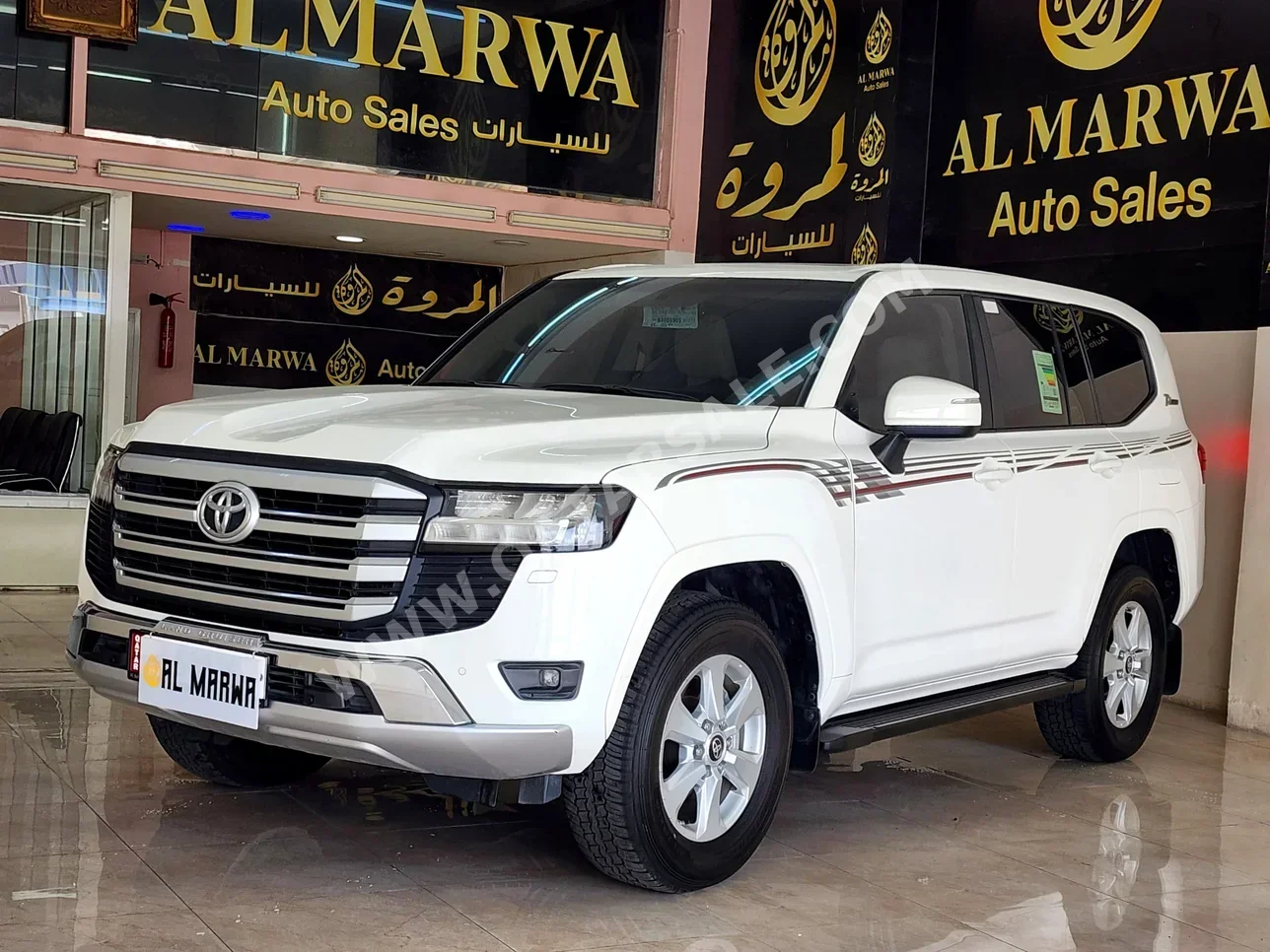  Toyota  Land Cruiser  GXR Twin Turbo  2022  Automatic  83,000 Km  6 Cylinder  Four Wheel Drive (4WD)  SUV  White  With Warranty