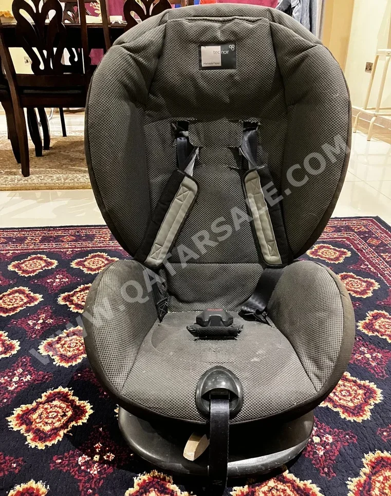 Kids Car Seats - Mamas and Papas  - Black