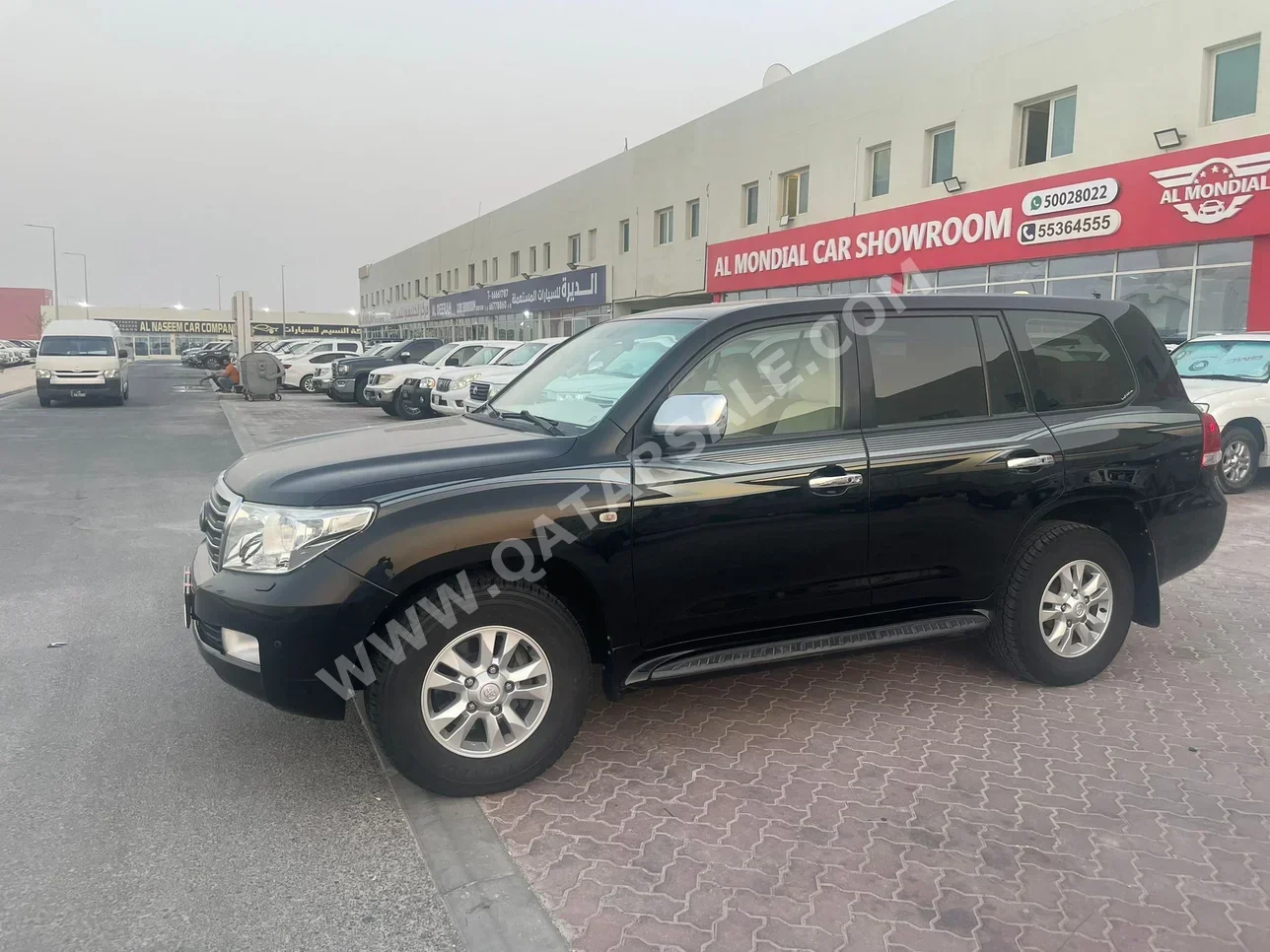 Toyota  Land Cruiser  VXR  2009  Automatic  390,000 Km  8 Cylinder  Four Wheel Drive (4WD)  SUV  Black