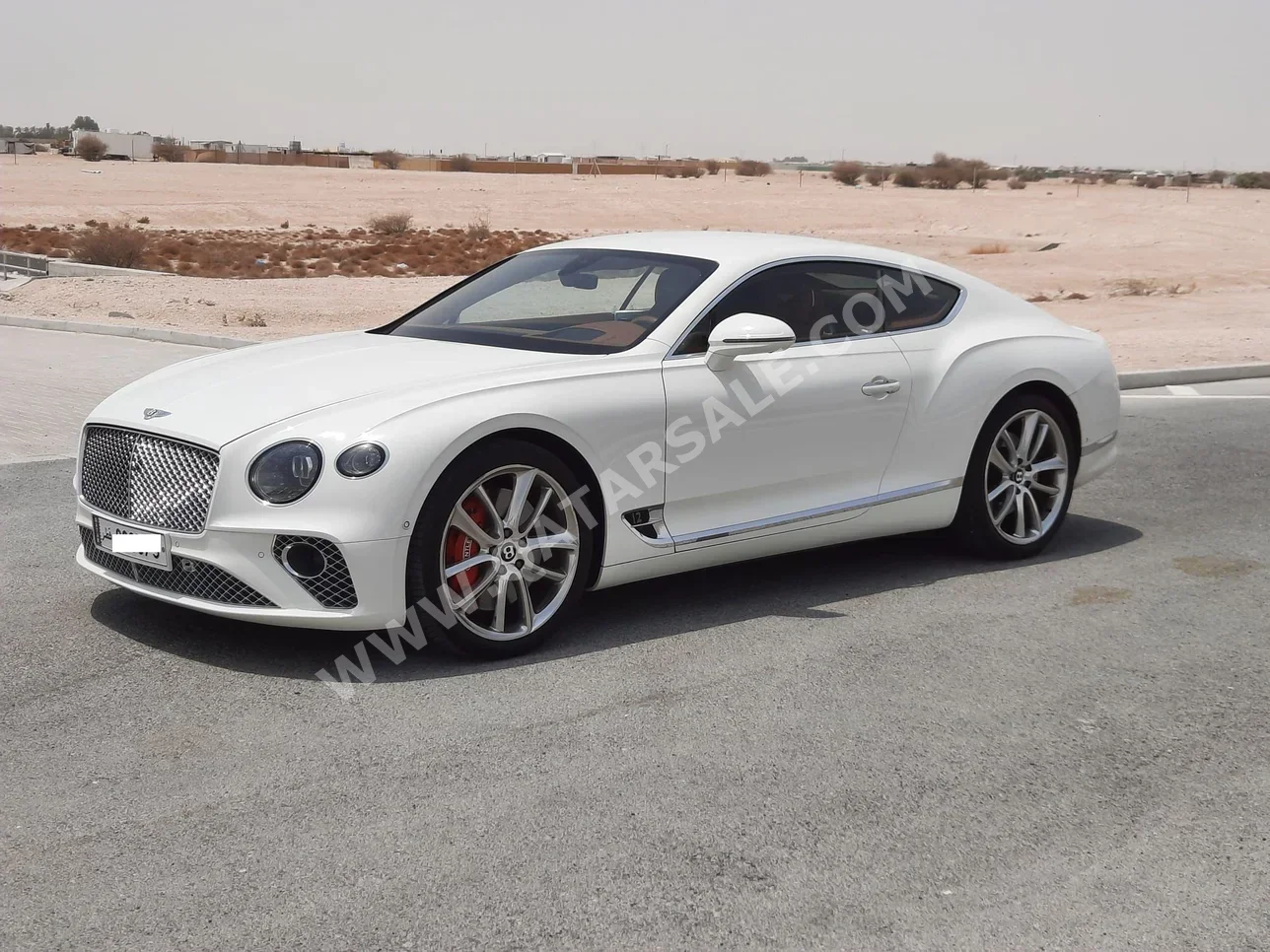 Bentley  Continental  GT  2018  Automatic  78,000 Km  12 Cylinder  All Wheel Drive (AWD)  Coupe / Sport  White  With Warranty