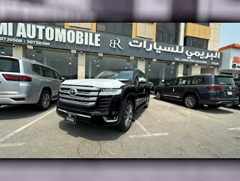 Toyota  Land Cruiser  VXR Twin Turbo  2023  Automatic  0 Km  6 Cylinder  Four Wheel Drive (4WD)  SUV  Black  With Warranty