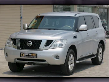 Nissan  Patrol  SE  2012  Automatic  218,000 Km  8 Cylinder  Four Wheel Drive (4WD)  SUV  Silver