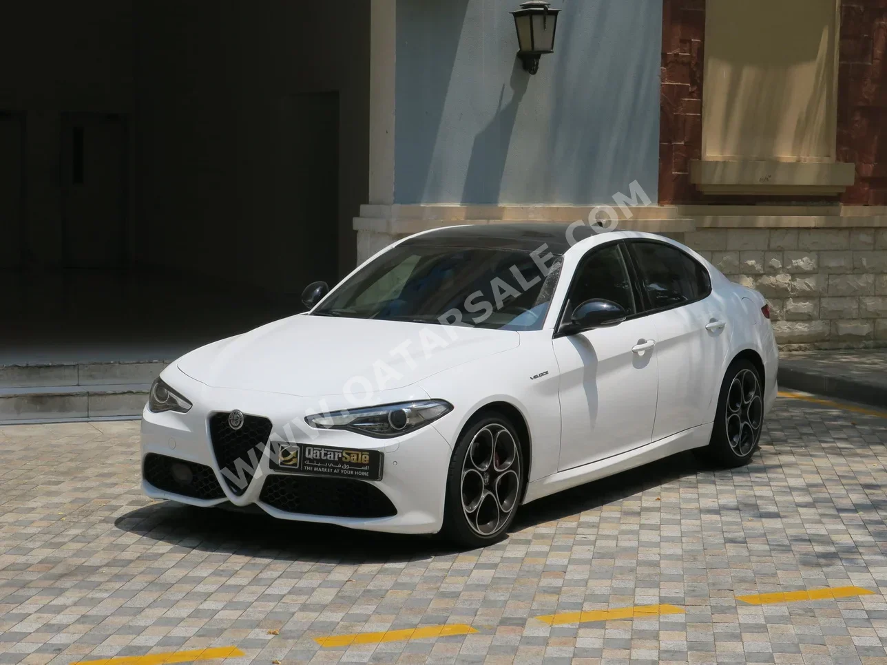 Alfa Romeo  GIULIA  Veloce  2023  Automatic  55,000 Km  4 Cylinder  Front Wheel Drive (FWD)  Sedan  White  With Warranty