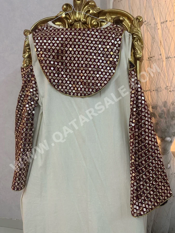 Dress  - Beige  -Size: L