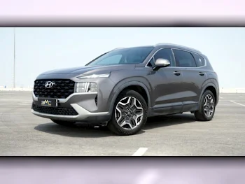 Hyundai  Santa Fe  2022  Automatic  52,000 Km  4 Cylinder  Four Wheel Drive (4WD)  SUV  Phantom Grey  With Warranty