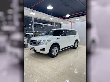 Nissan  Patrol  2017  Automatic  173,500 Km  6 Cylinder  Four Wheel Drive (4WD)  SUV  White