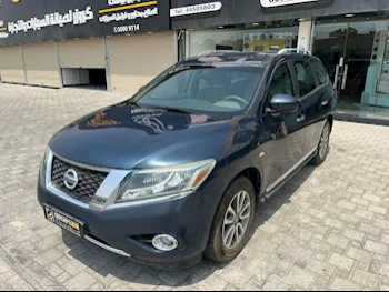 Nissan  Pathfinder  2014  Automatic  100,000 Km  6 Cylinder  Four Wheel Drive (4WD)  SUV  Blue