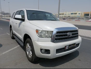 Toyota  Sequoia  2015  Automatic  316,000 Km  8 Cylinder  Four Wheel Drive (4WD)  SUV  White